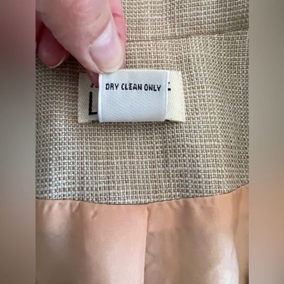 Ann Taylor Loft Blazer - Picture 8 of 8